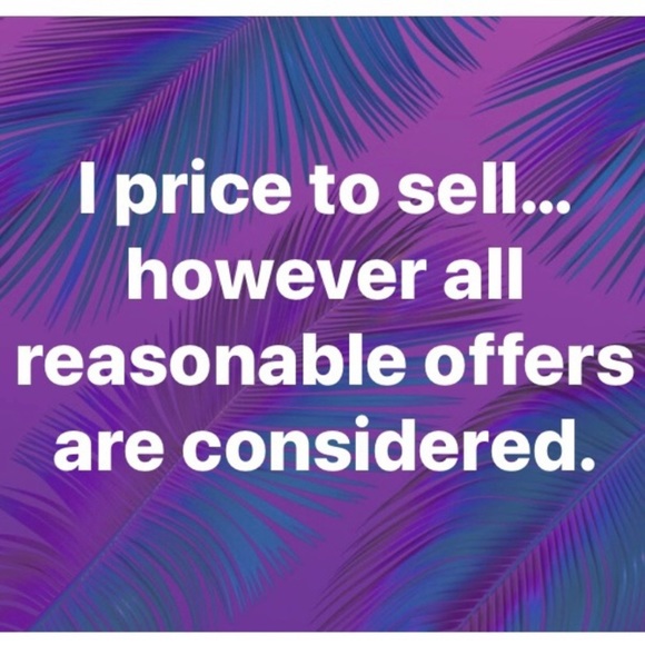 🌹 Hi!  Welcome to my closet! - Picture 2 of 3